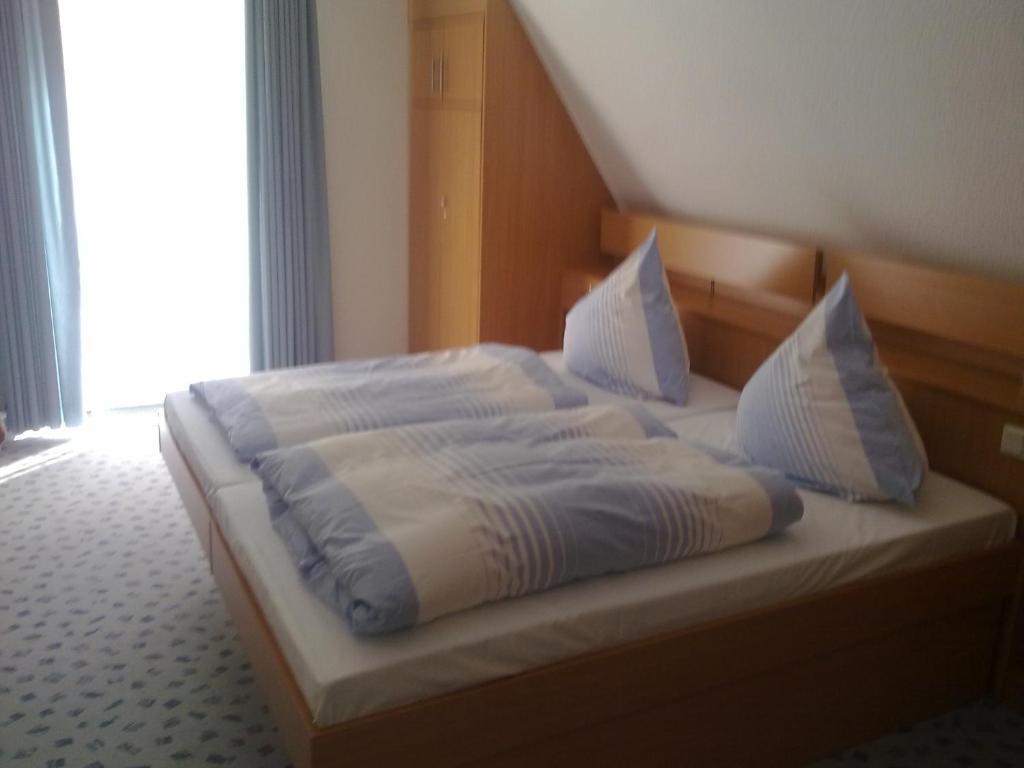 Hotel Diana Garni Bad Bertrich Pokoj fotografie