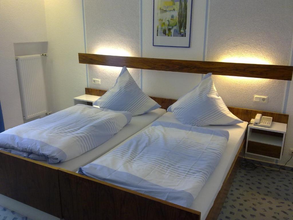Hotel Diana Garni Bad Bertrich Pokoj fotografie