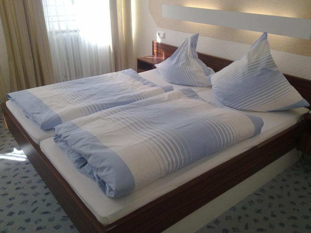 Hotel Diana Garni Bad Bertrich Pokoj fotografie